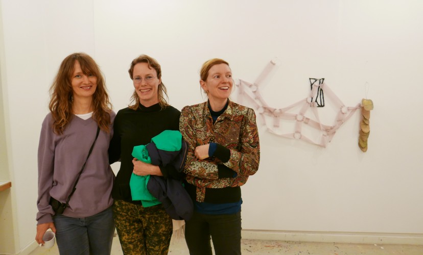 Signals with Isabel Carvalho (PT), Jelena Rundqvist (SE) and Liv Strand (SE)